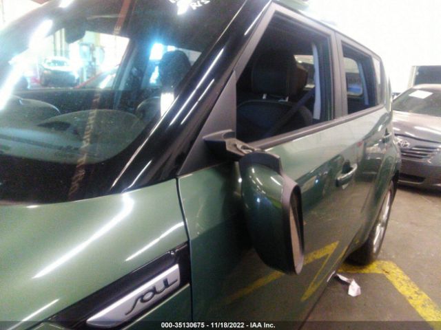 KNDJP3A54E7049888 KIA SOUL +