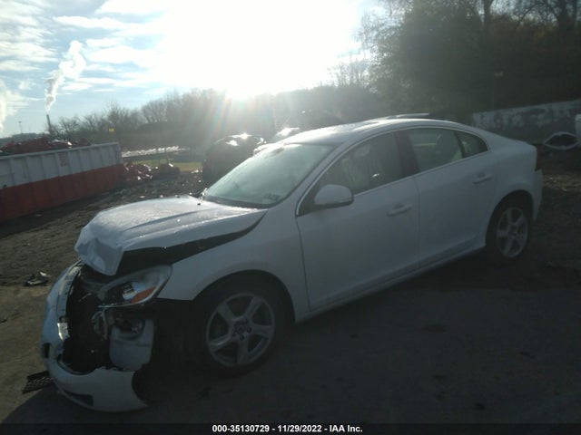Volvo S60 2012 YV1622FS3C2028967 Image 2