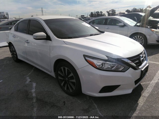 2018 1N4AL3AP2JC248913 main image