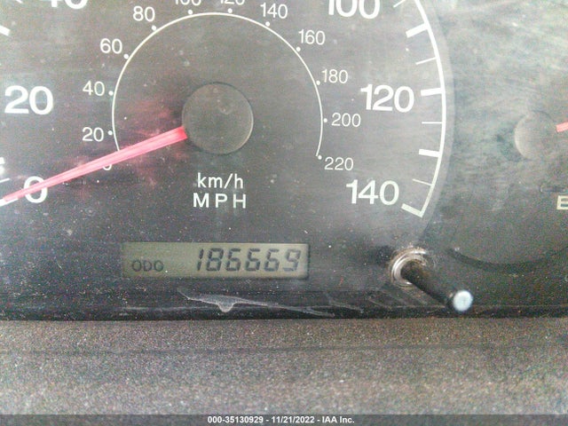 2001 HYUNDAI ELANTRA GLS VIN: KMHDN45D51U185335