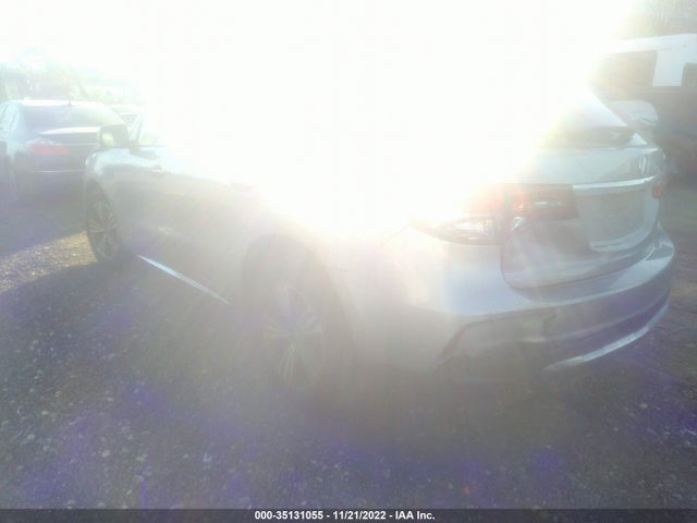 Acura MDX 2017 5FRYD4H34HB007798 Image 3