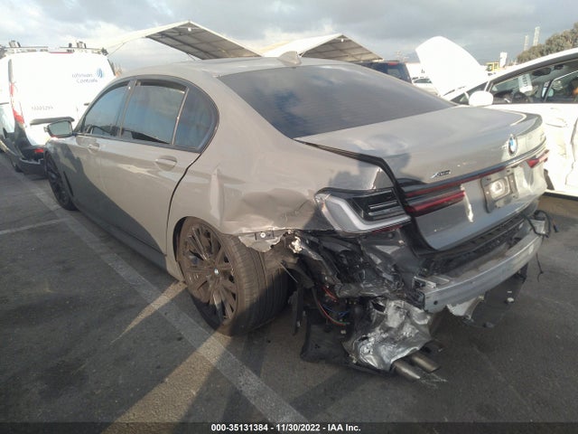 2022 BMW 7 Series, VIN: WBA7U2C05NCJ17117