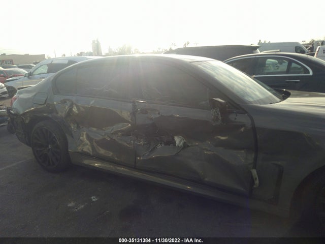 2022 BMW 7 Series, VIN: WBA7U2C05NCJ17117