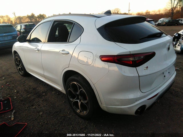 ZASPAKBN0N7D37676 Alfa Romeo Stelvio Veloce