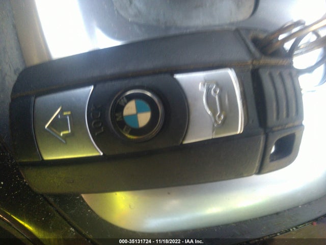 BMW 5 Series 528i 2010 WBANU5C57AC366369 Image 3