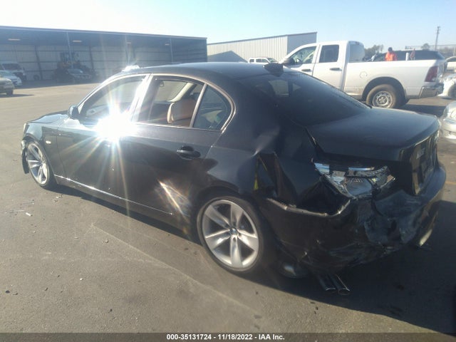 BMW 5 Series 528i 2010 WBANU5C57AC366369 Image 4