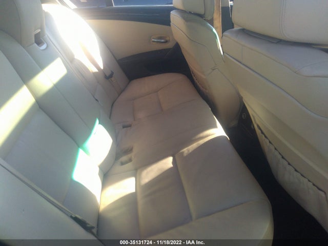 BMW 5 Series 528i 2010 WBANU5C57AC366369 Image 9