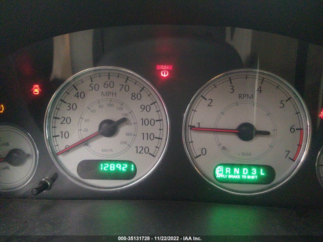 2C4GP64L95R275722 Chrysler Town & Country Limited