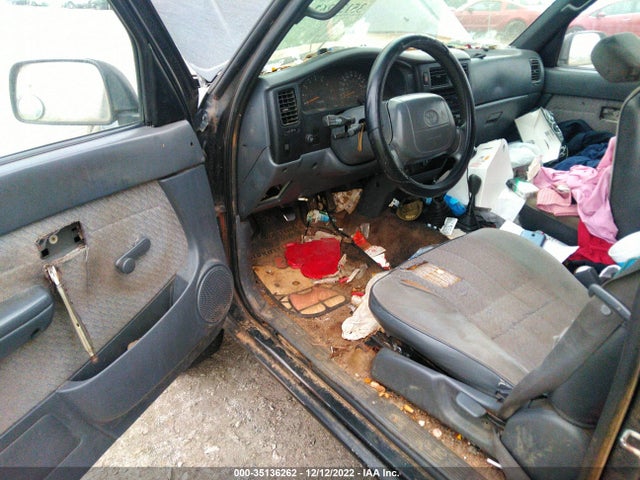 1997 TOYOTA TACOMA VIN: 4TAWM72N5VZ327279
