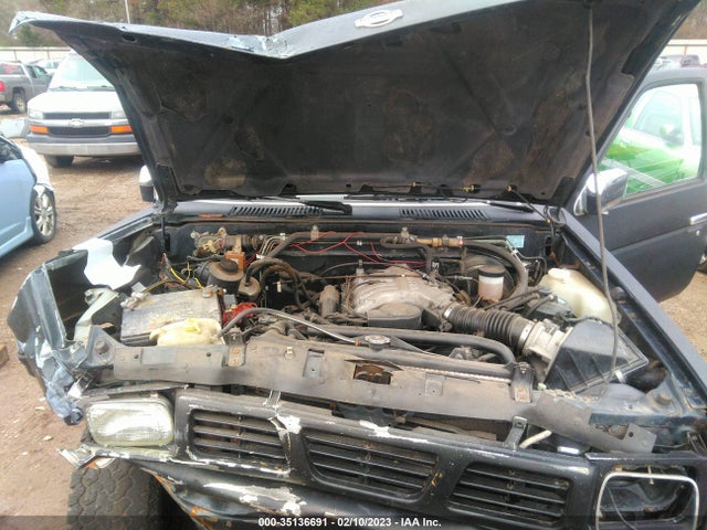 1994 NISSAN TRUCK KING CAB SE/KING CAB XE VIN: 1N6HD16Y0RC354474