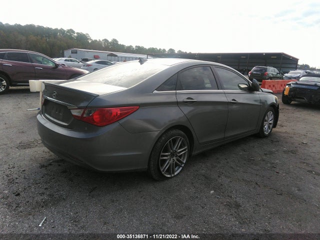 2013 HYUNDAI SONATA GLS VIN: 5NPEB4AC6DH641369