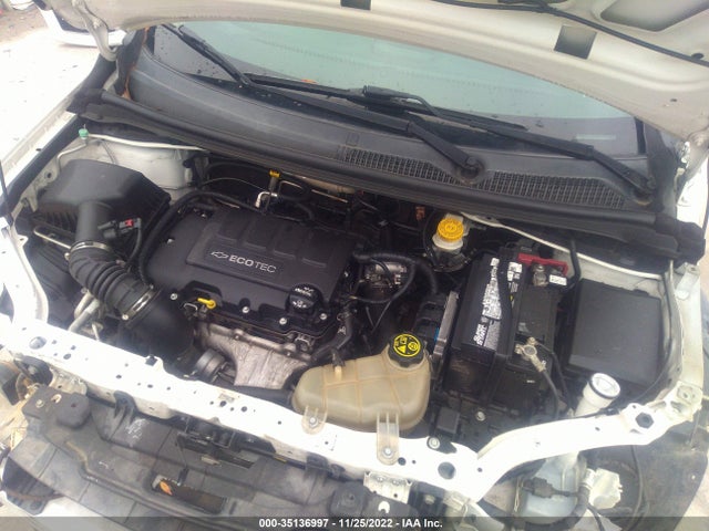 Chevrolet Sonic Rs 2016 1G1JG5SB3G4110676 Image 12