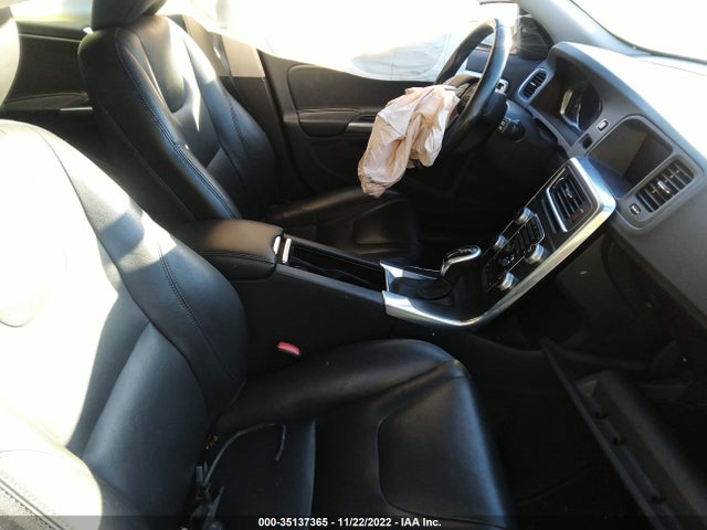 Volvo V60 2015 YV140MEK4F1250583 Image 6
