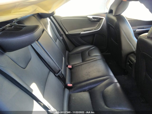 Volvo V60 2015 YV140MEK4F1250583 Image 9