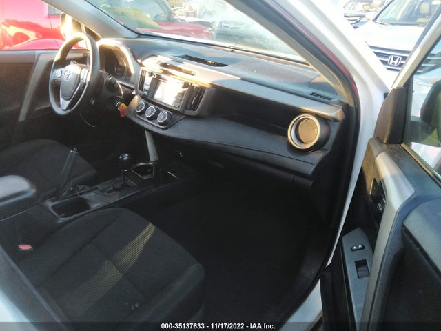 2018 Toyota RAV4, VIN: 2T3ZFREV1JW431796