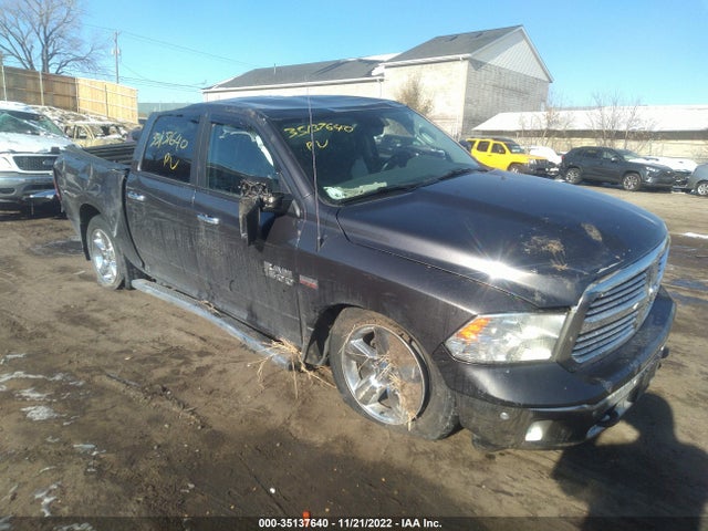 2018 Ram 1500, VIN: 1C6RR7LT8JS257447