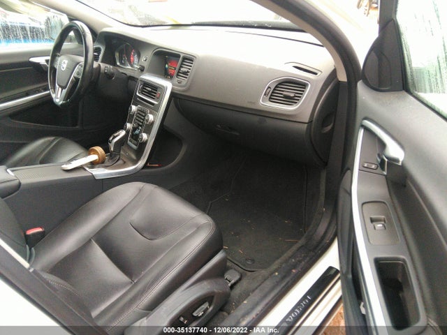Volvo V60 2016 YV140MEK2G1288623 Image 6