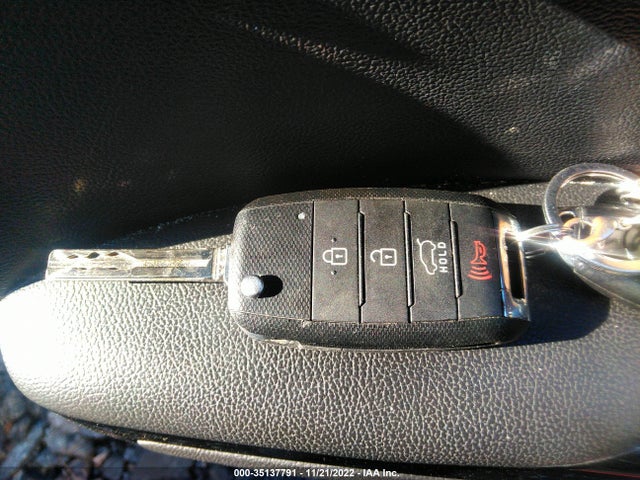 2015 KIA SOUL VIN: KNDJP3A55F7158264