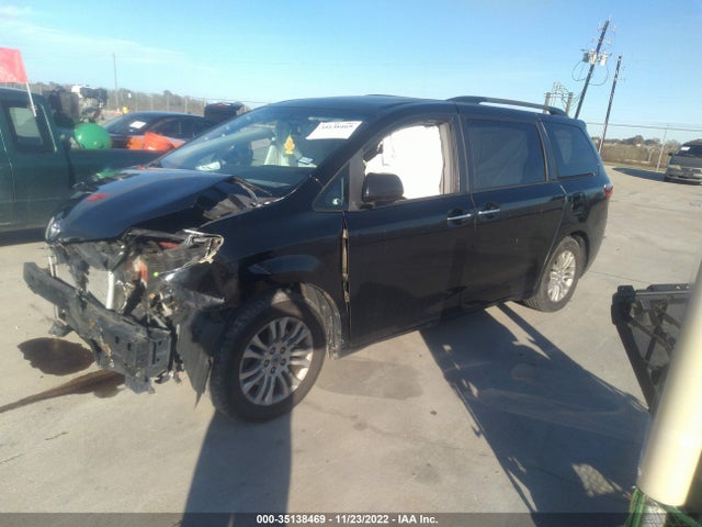 Toyota Sienna Xle Auto Access 2017 5TDYZ3DC0HS799530 Image 2