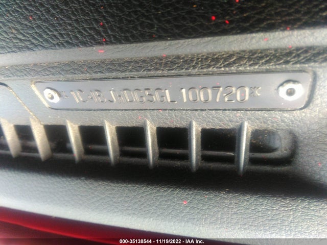 2016 Jeep Wrangler, VIN: 1C4BJWDG5GL100720