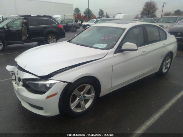 WBA3B1G50ENT00255 BMW 3 Series 320i