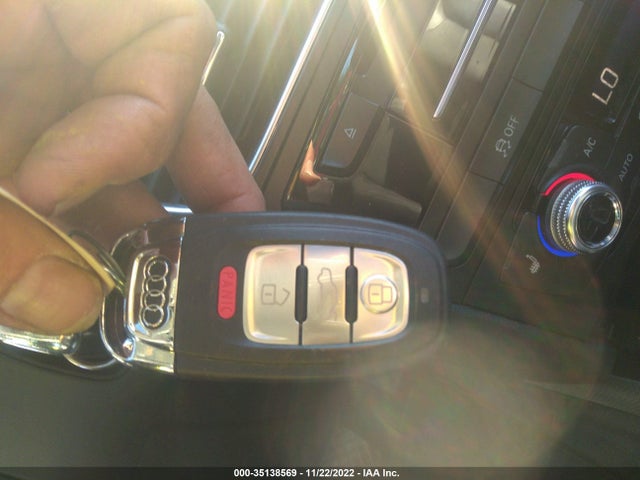 2015 Audi A4, VIN: WAUFFAFL4FN024214