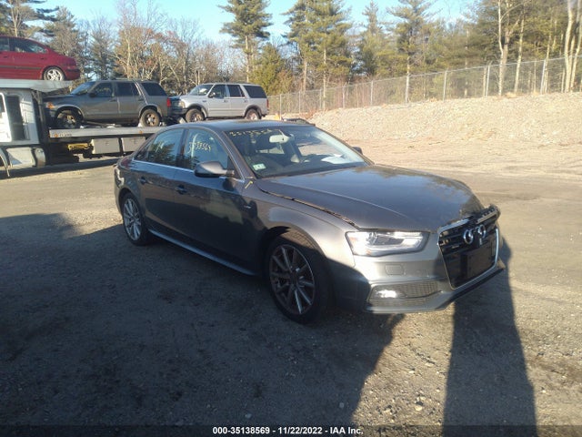 2015 Audi A4, VIN: WAUFFAFL4FN024214