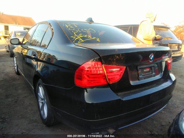 2010 BMW 3 SERIES 328I VIN: WBAPH7G50ANM51142