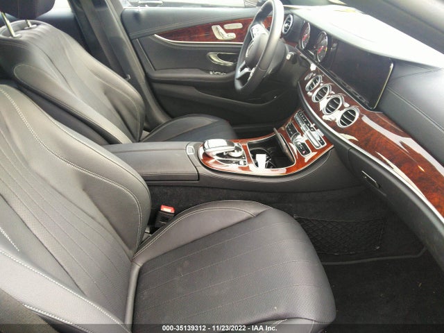 2019 Mercedes-Benz E-Class, VIN: WDDZF6JB9KA598245