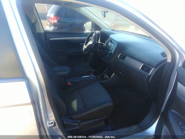 2016 Mitsubishi Outlander, VIN: JA4AD3A39GZ016961