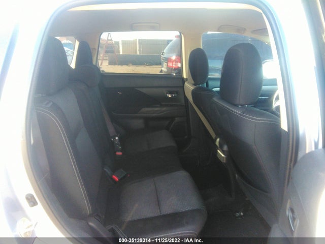 2016 Mitsubishi Outlander, VIN: JA4AD3A39GZ016961