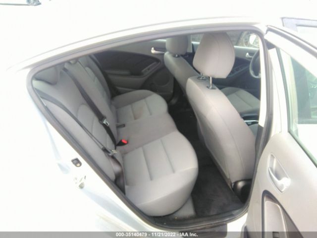 3KPFK4A76JE225863 KIA FORTE LX