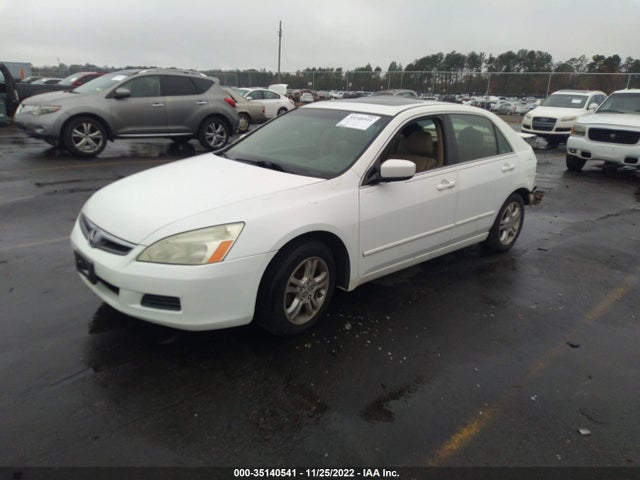 2007 HONDA ACCORD SDN EX-L VIN: 1HGCM56847A212935