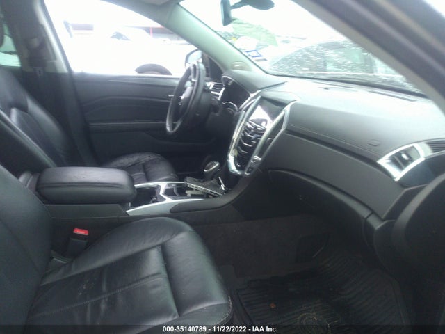 2014 Cadillac SRX, VIN: 3GYFNAE34ES657270