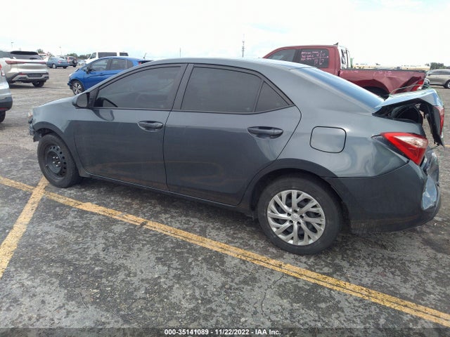 Toyota COROLLA LE 2018 5YFBURHE6JP801346 Image 5