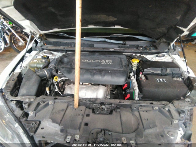 Chrysler 200 S 2015 1C3CCCBB6FN578950 Image 10