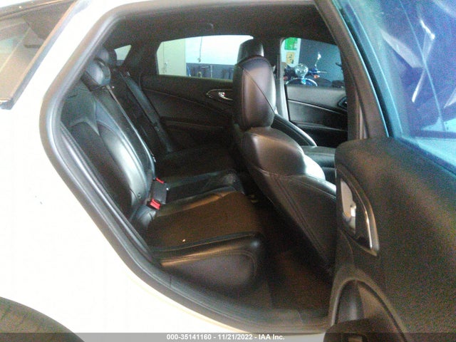 Chrysler 200 S 2015 1C3CCCBB6FN578950 Image 8