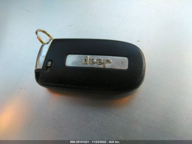 1C4RJFAG5FC704155 Jeep Grand Cherokee Laredo