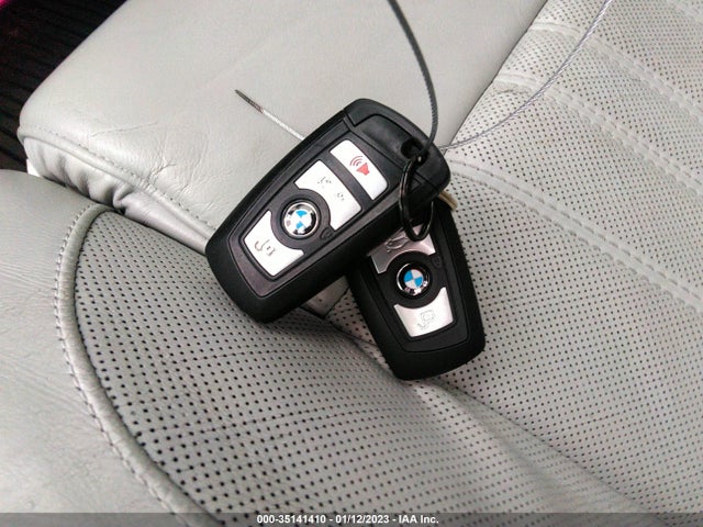 BMW M5 2013 WBSFV9C56DC773608 Image 11