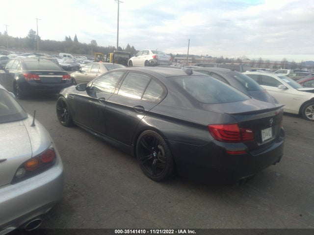 BMW M5 2013 WBSFV9C56DC773608 Image 3