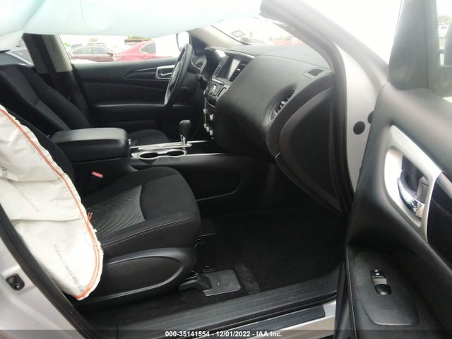 2018 Nissan Pathfinder, VIN: 5N1DR2MN5JC666288