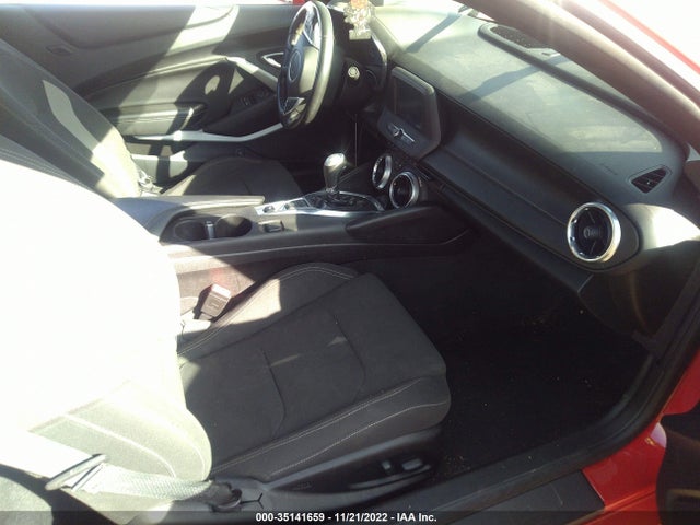 2018 Chevrolet Camaro, VIN: 1G1FB1RX1J0159789