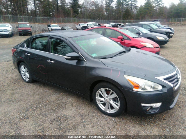 2013 1N4AL3AP8DC214527 main image