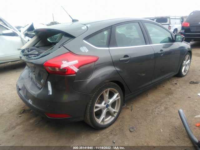 2016 Ford Focus, VIN: 1FADP3N26GL406811