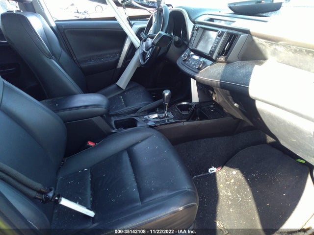 2018 Toyota RAV4, VIN: JTMDJREV6JD186533