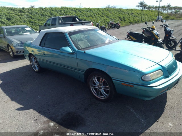 1993 1C3XU4536PF631781 main image