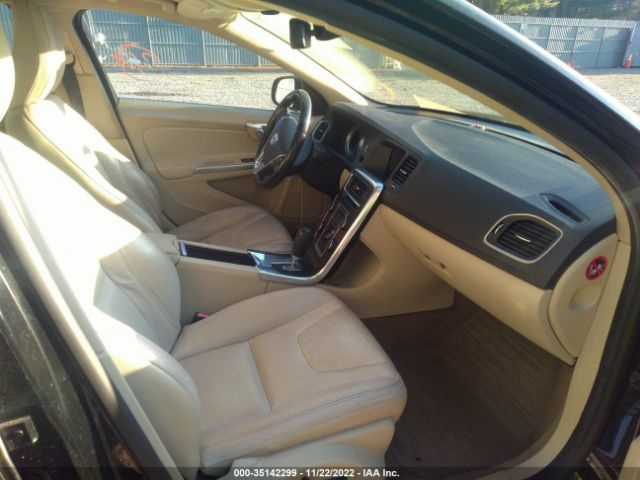 YV1622FS6C2123930 Volvo S60 T5