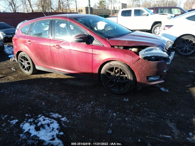 Ford FOCUS SE 2016 1FADP3K27GL206055 Image 1