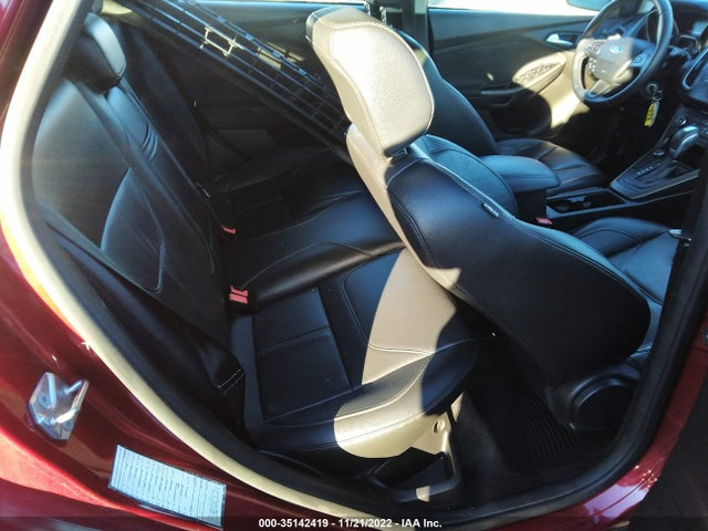 Ford FOCUS SE 2016 1FADP3K27GL206055 Image 8