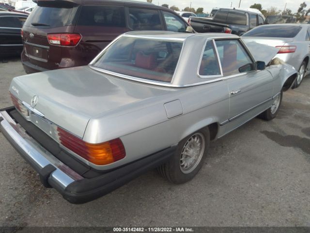 1974 MERCEDES BENZ 450SL VIN: 10704412020366